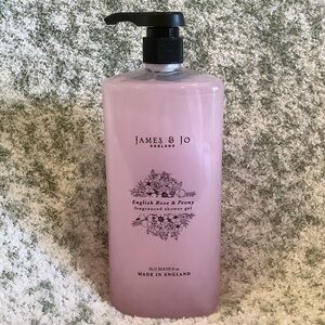 James & Jo England Scented English Rose & Peony Shower Gel in XL 33.8 ozpump NWT